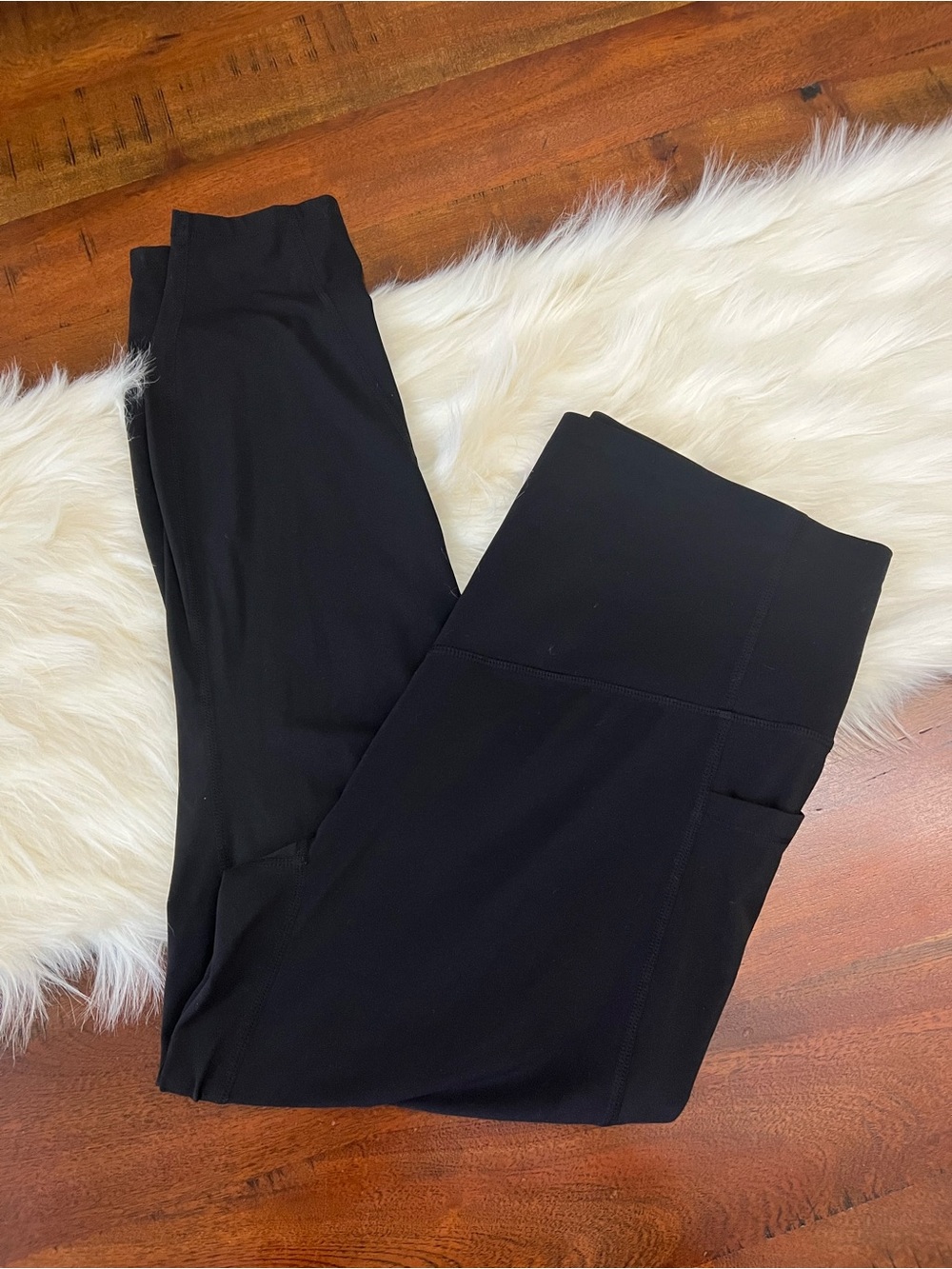 Halara 7/8 High Waisted Leggings Large Black Tummy Control Pocket Activewear